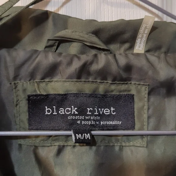 34 black rivet Spring Jacket - Picture 6 of 6